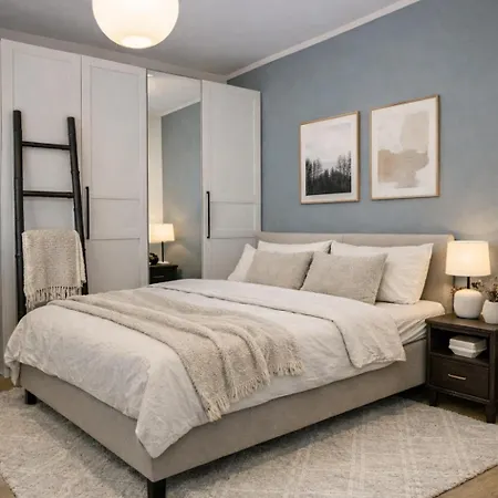 Modern In The Heart Of Apartament Bergen